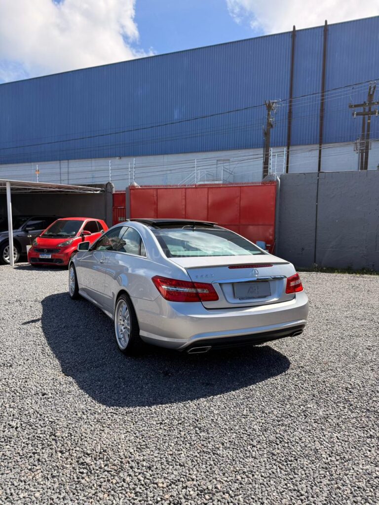 MERCEDES-BENZ E 550 COUPÉ 5.5 V8 2011/2011