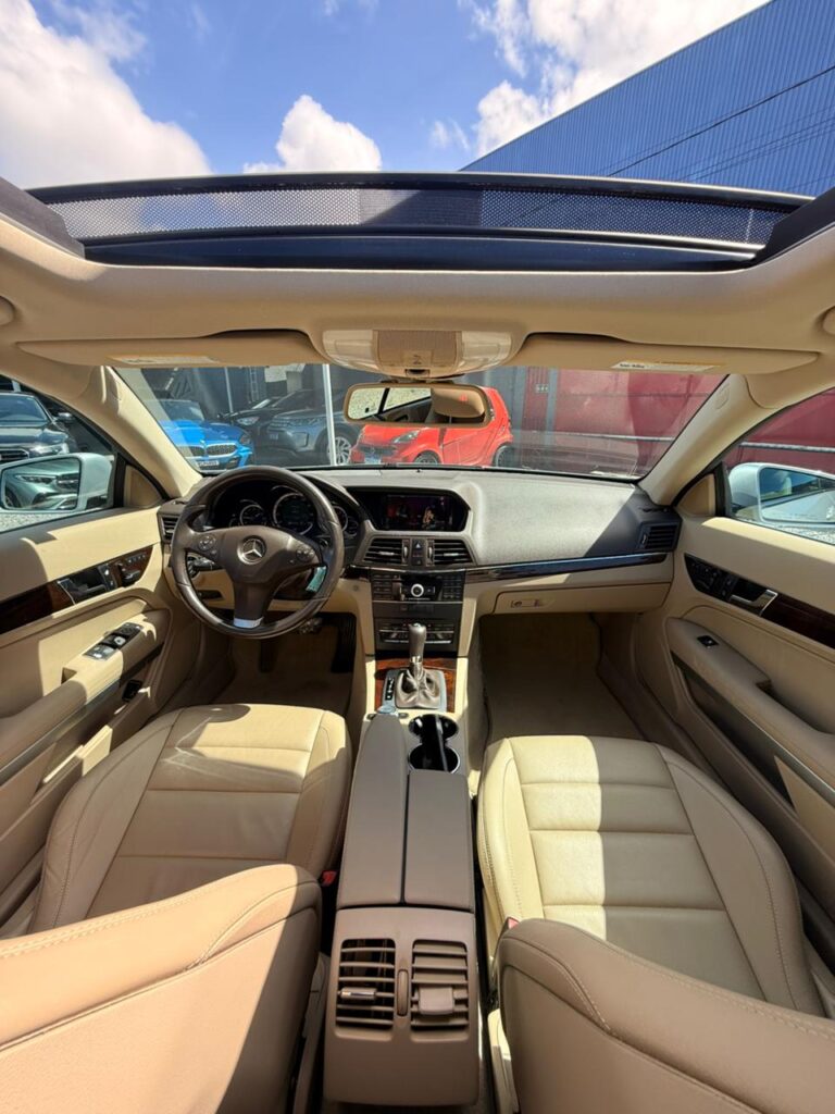 MERCEDES-BENZ E 550 COUPÉ 5.5 V8 2011/2011