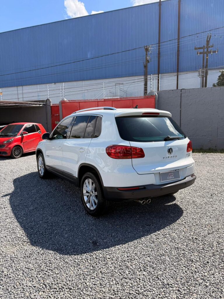 VOLKSWAGEN TIGUAN COMFORTLINE 2.0 TSI 2014/2015
