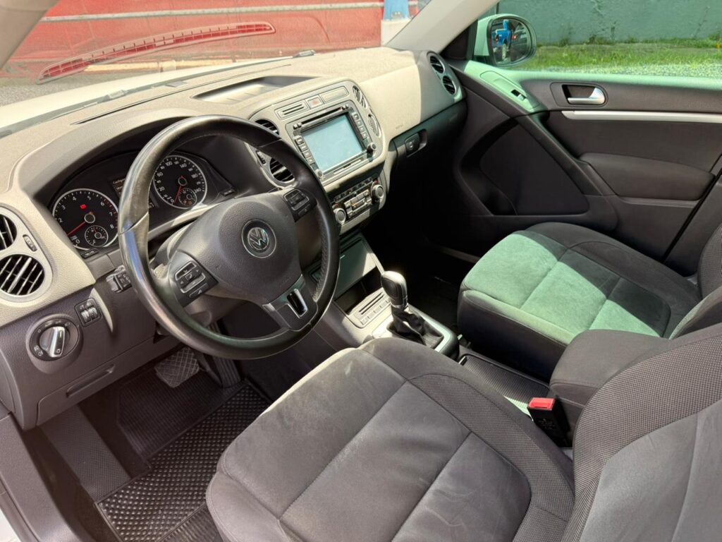 VOLKSWAGEN TIGUAN COMFORTLINE 2.0 TSI 2014/2015