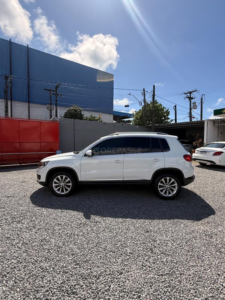 VOLKSWAGEN TIGUAN COMFORTLINE 2.0 TSI 2014/2015