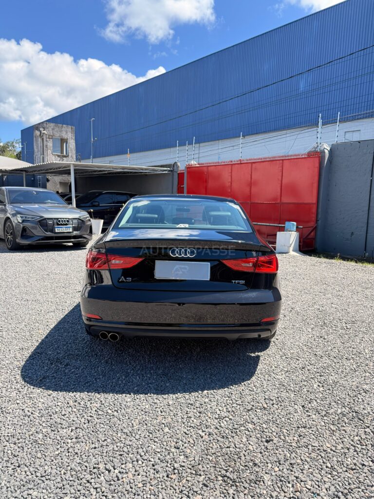 AUDI A3 AMBITION 1.8 TFSI 2015/2016