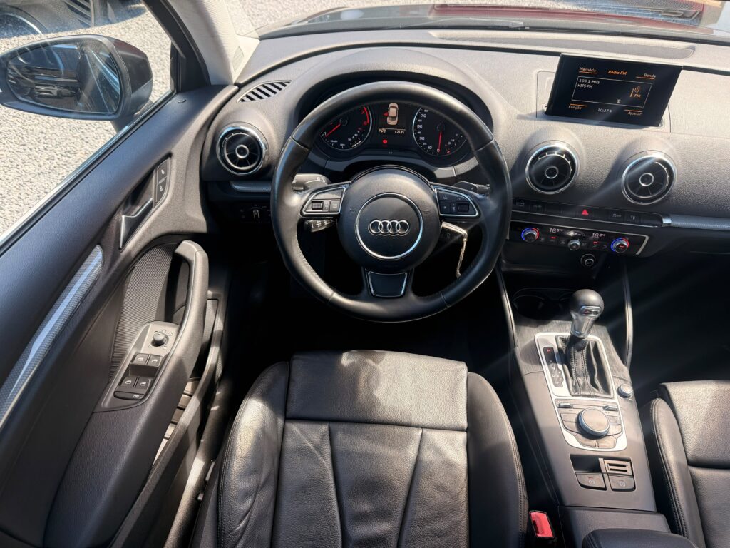 AUDI A3 AMBITION 1.8 TFSI 2015/2016