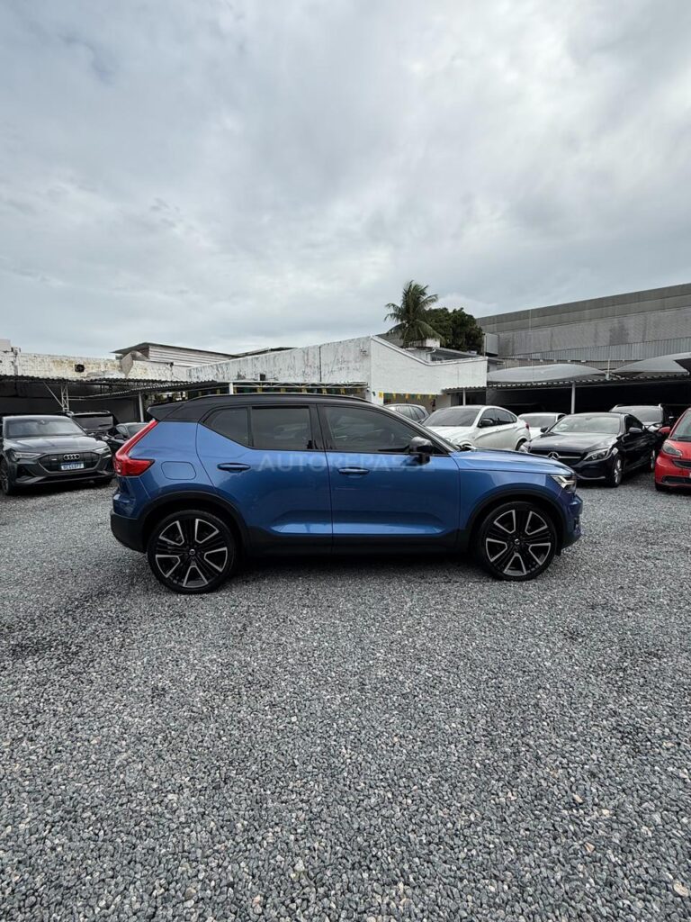 VOLVO XC40 T5 R-DESIGN 2019/2020