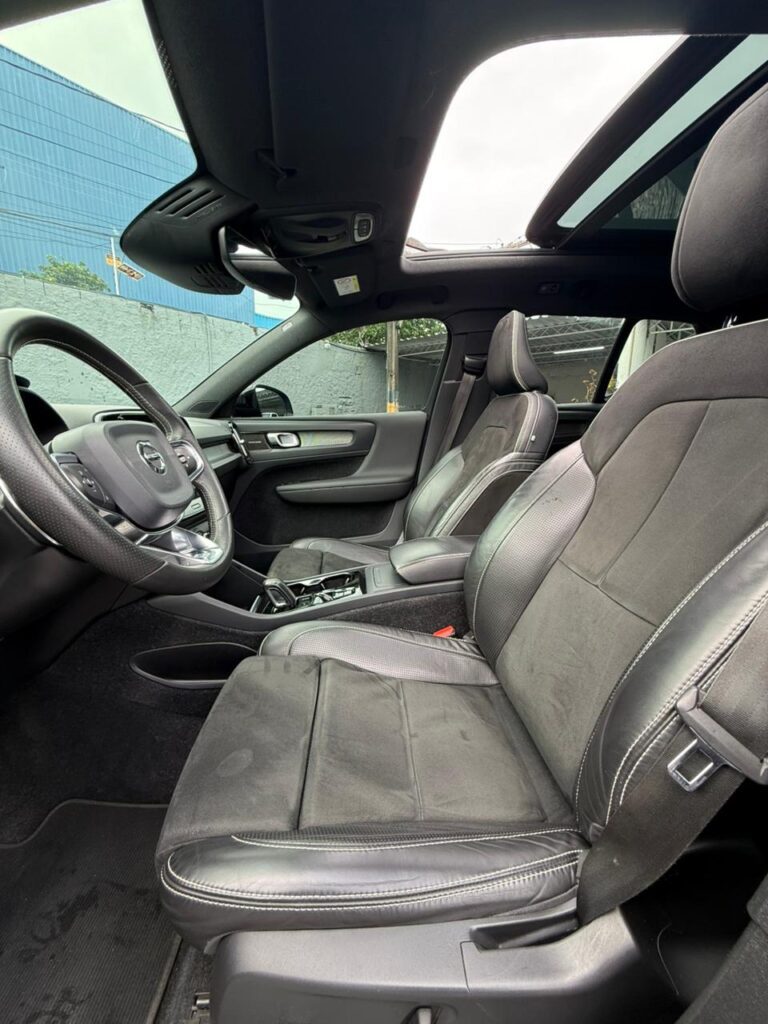 VOLVO XC40 T5 R-DESIGN 2019/2020