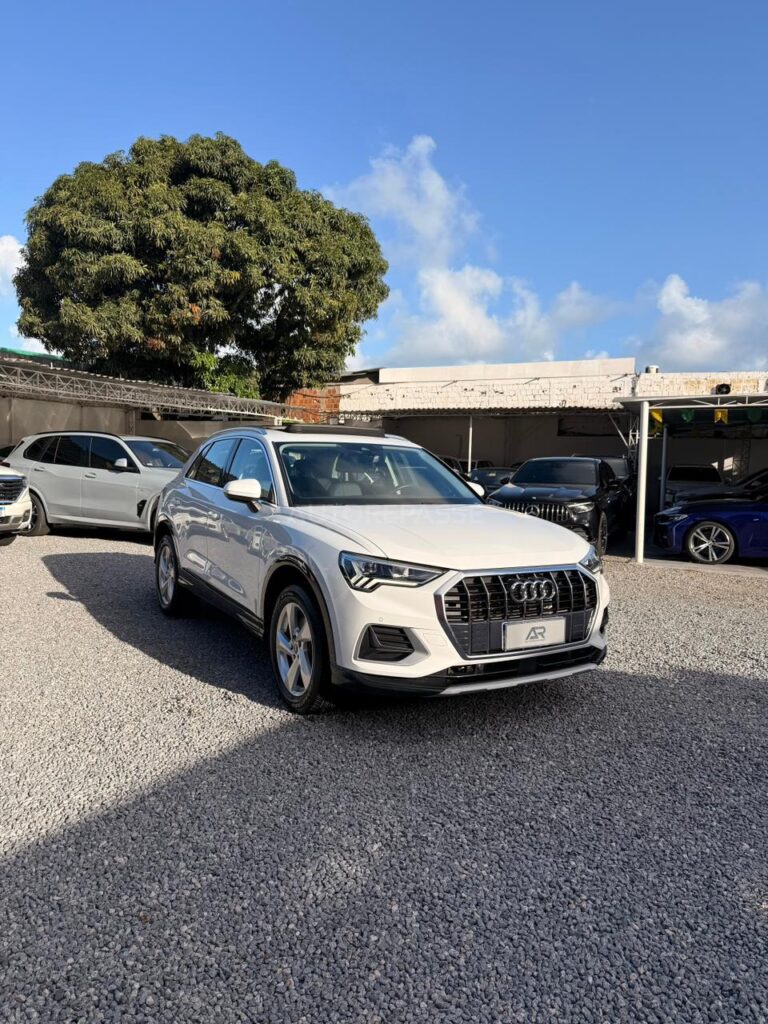AUDI Q3 PERFORMANCE 2022/2023