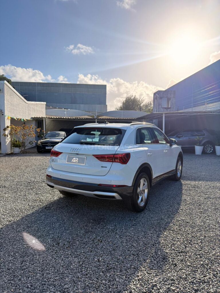 AUDI Q3 PERFORMANCE 2022/2023