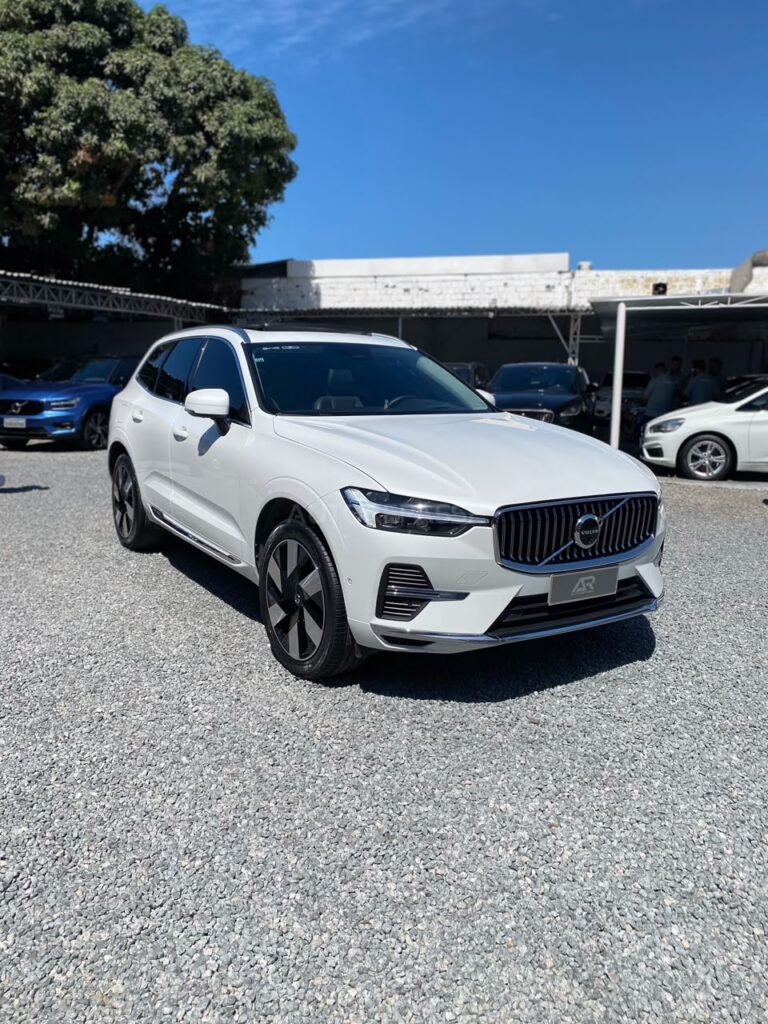 VOLVO XC60 T8 ULTIMATE 2023/2024