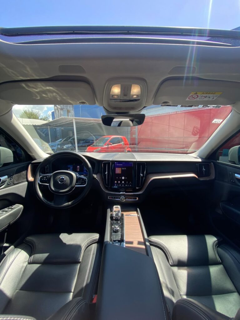 VOLVO XC60 T8 ULTIMATE 2023/2024