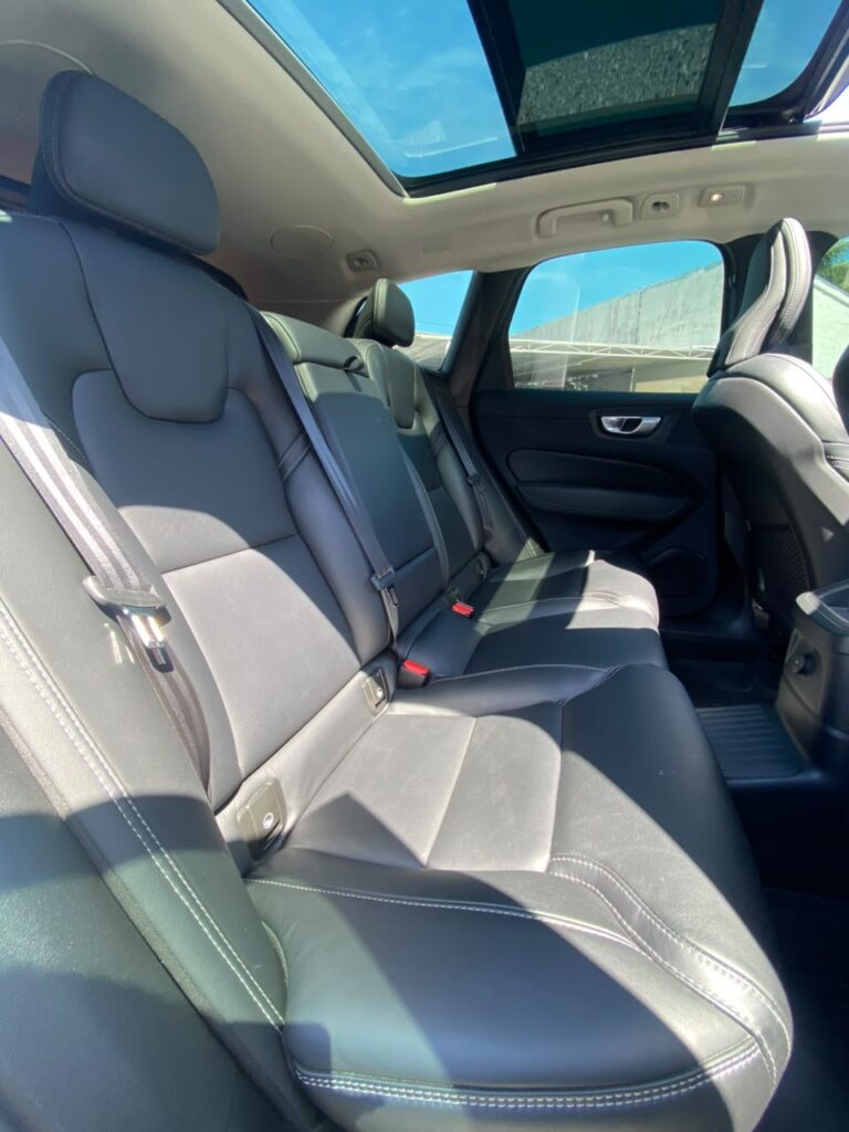 VOLVO XC60 T8 ULTIMATE 2023/2024