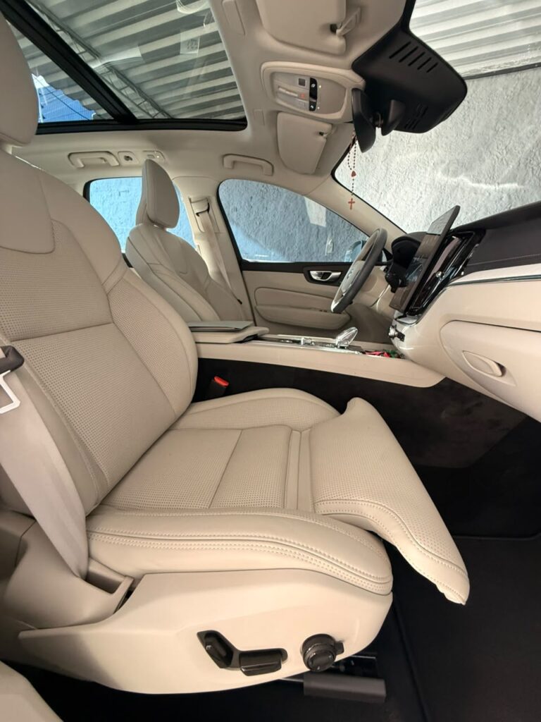 VOLVO XC60 T8 ULTRA 2.0 AWD 2025/2026