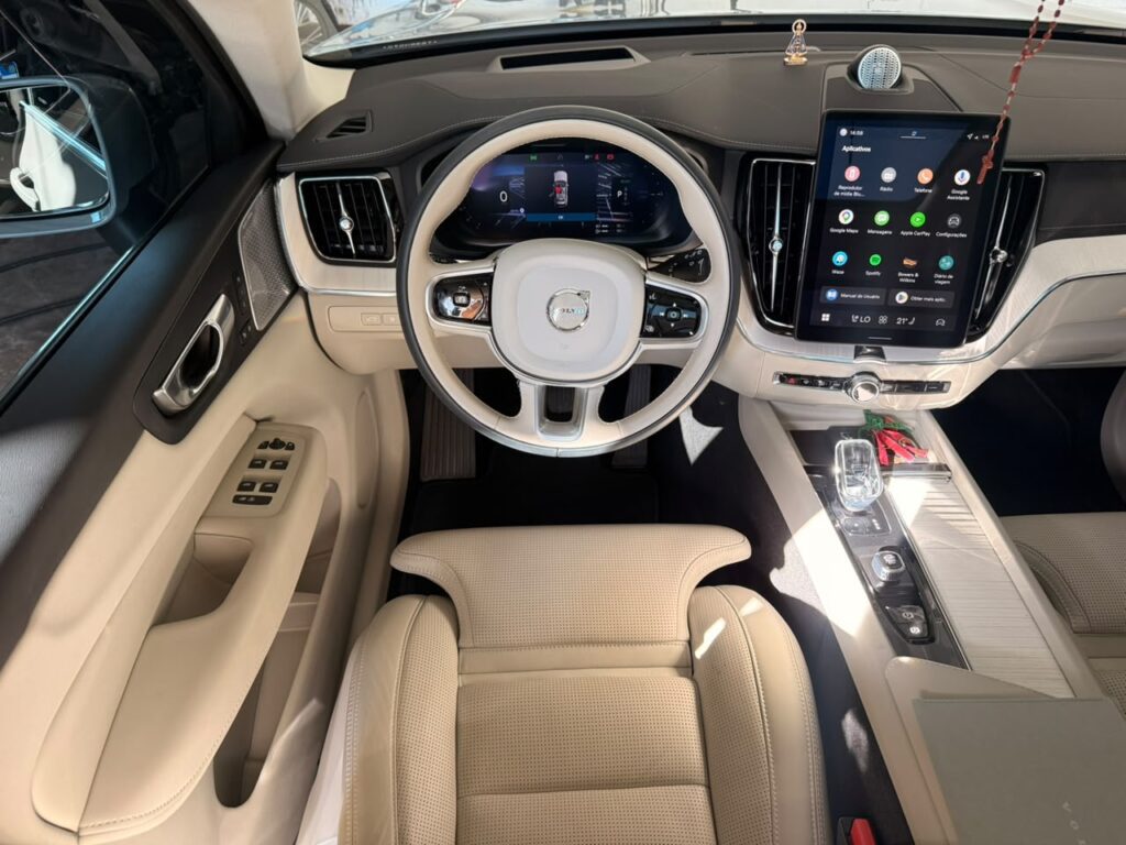 VOLVO XC60 T8 ULTRA 2.0 AWD 2025/2026