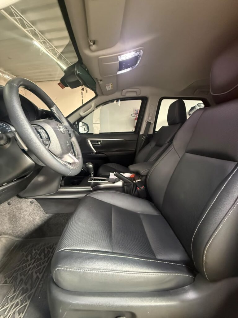 TOYOTA HILUX SW4 SRX PLATINUM 2025/2025