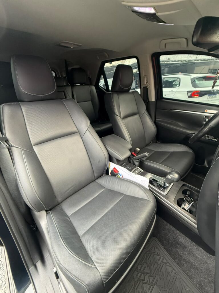 TOYOTA HILUX SW4 SRX PLATINUM 2025/2025