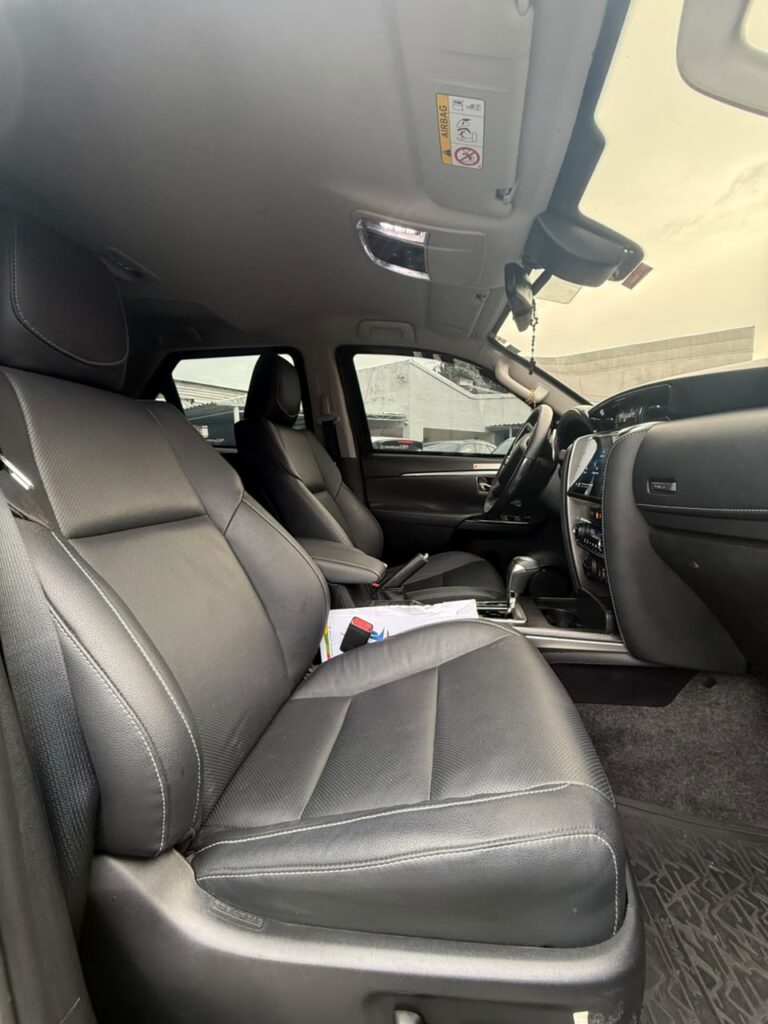 TOYOTA HILUX SW4 SRX PLATINUM 2025/2025