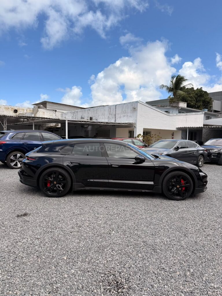 PORSCHE TAYCAN 4 CROSS TURISMO 2023/2023