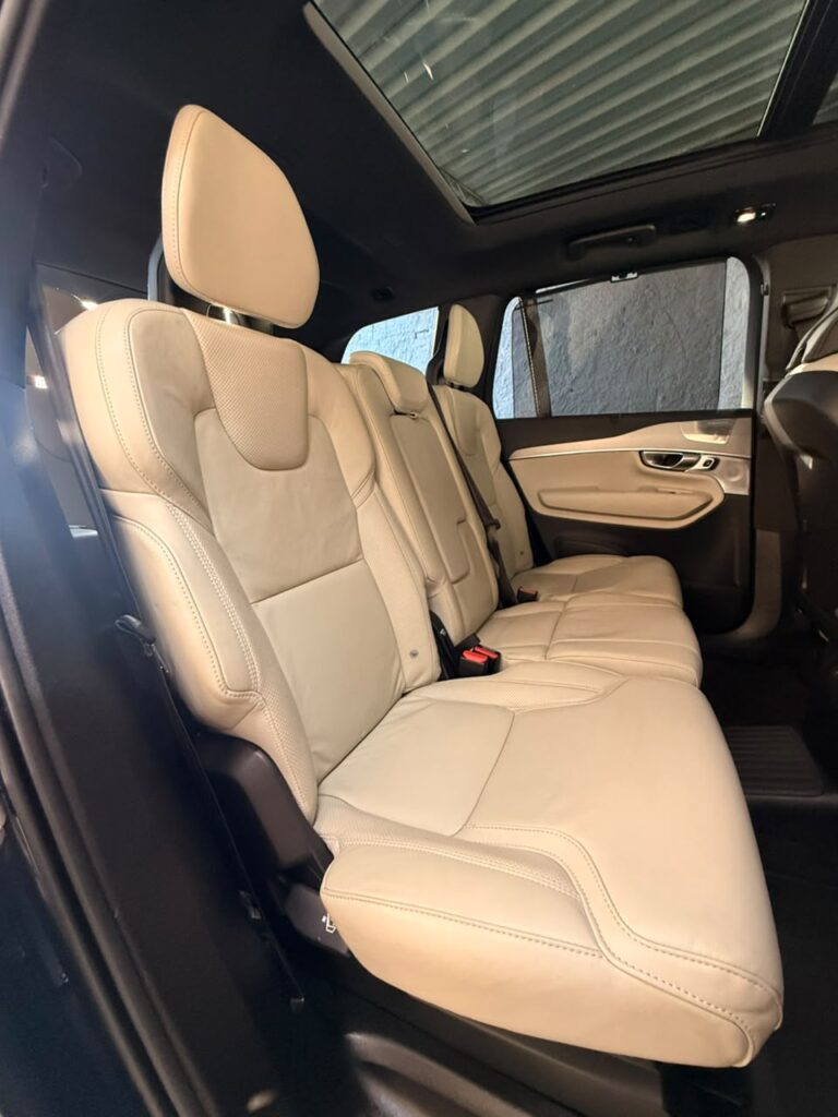 VOLVO XC90 T8 ULTIMATE DARK 2023/2024