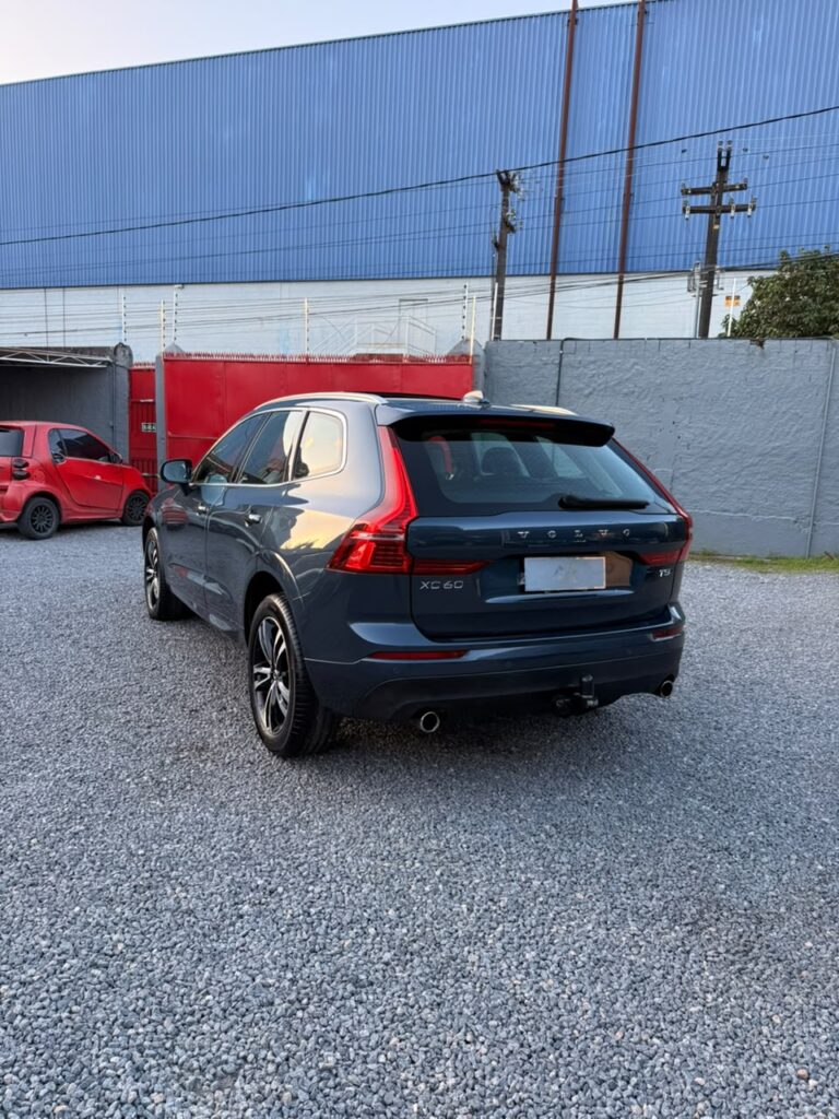 VOLVO XC60 T5 MOMENTUM 2018/2018