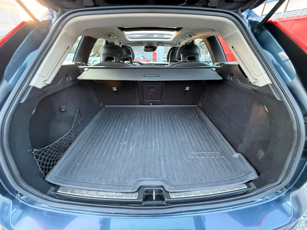VOLVO XC60 T5 MOMENTUM 2018/2018