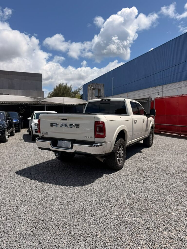 DODGE RAM 3500 LONGHORN 6.7 2024/2024