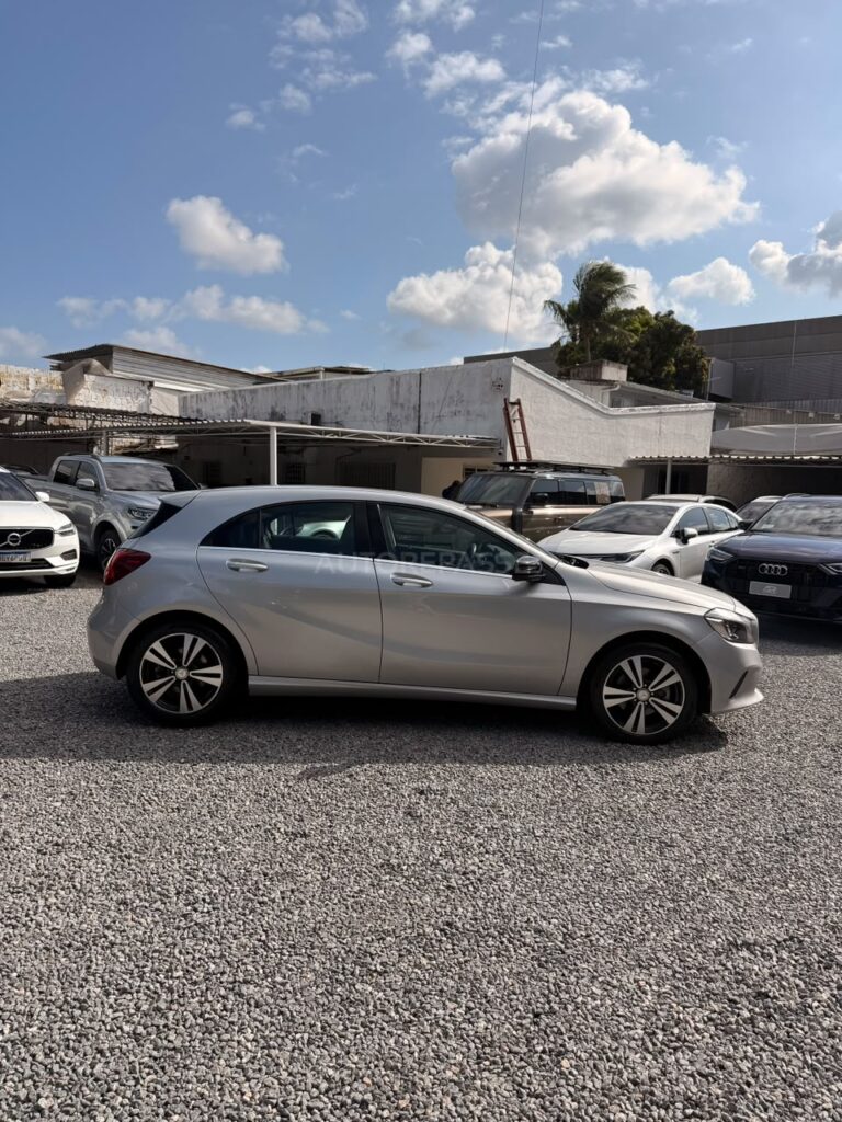 MERCEDES-BENZ A 200 1.6 TURBO 2016/2016