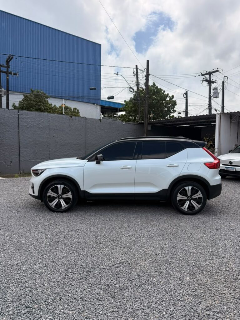 VOLVO XC40 P6 ELECTRIC PLUS AWD 2023/2023
