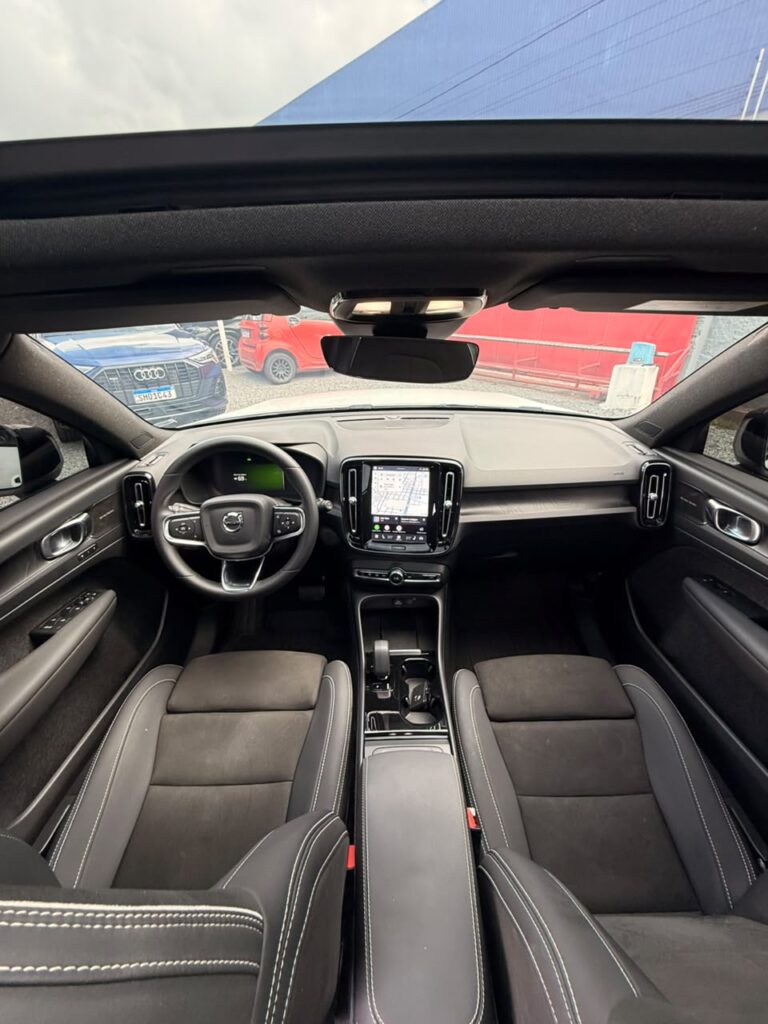 VOLVO XC40 P6 ELECTRIC PLUS AWD 2023/2023