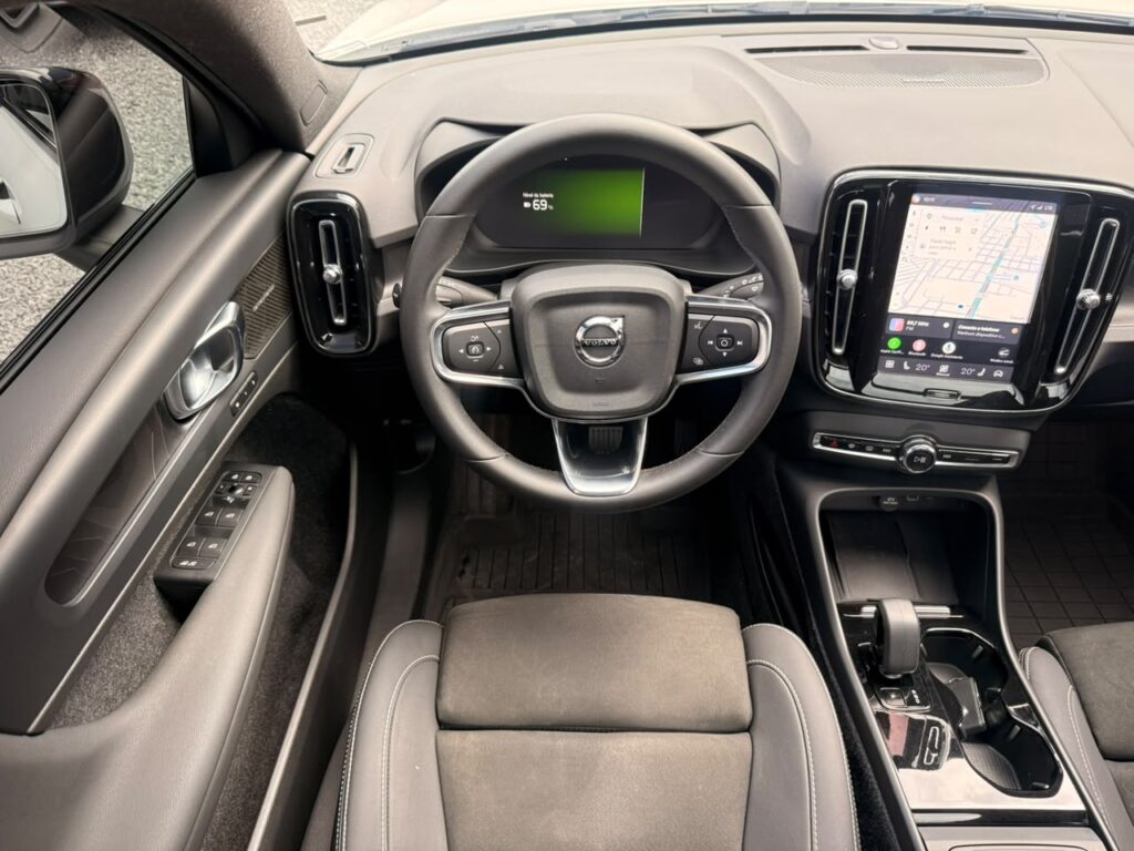 VOLVO XC40 P6 ELECTRIC PLUS AWD 2023/2023