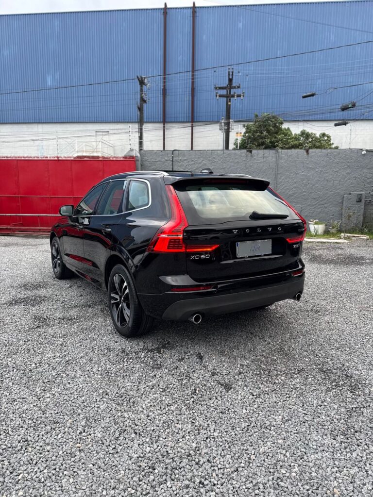 VOLVO XC60 T5 MOMENTUM 2018/2019