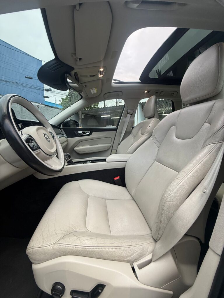 VOLVO XC60 T5 MOMENTUM 2018/2019