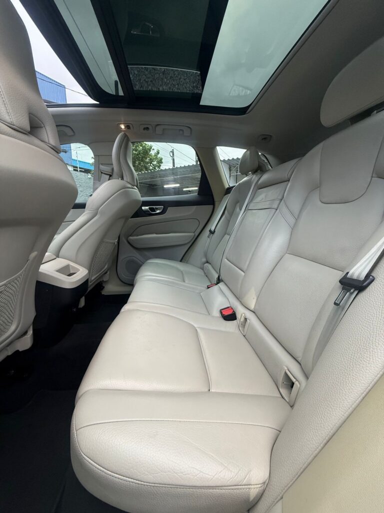 VOLVO XC60 T5 MOMENTUM 2018/2019