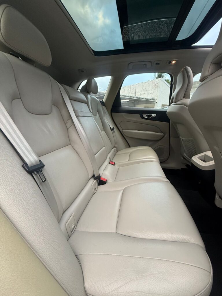 VOLVO XC60 T5 MOMENTUM 2018/2019