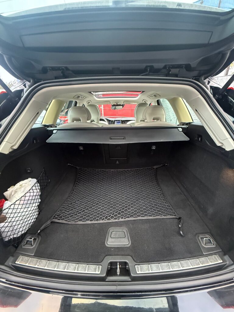VOLVO XC60 T5 MOMENTUM 2018/2019