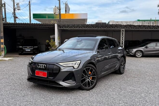 Audi E-Tron