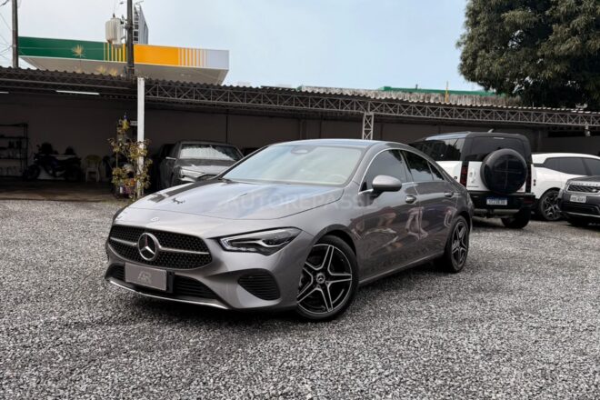 Mercedes-Benz CLA 200