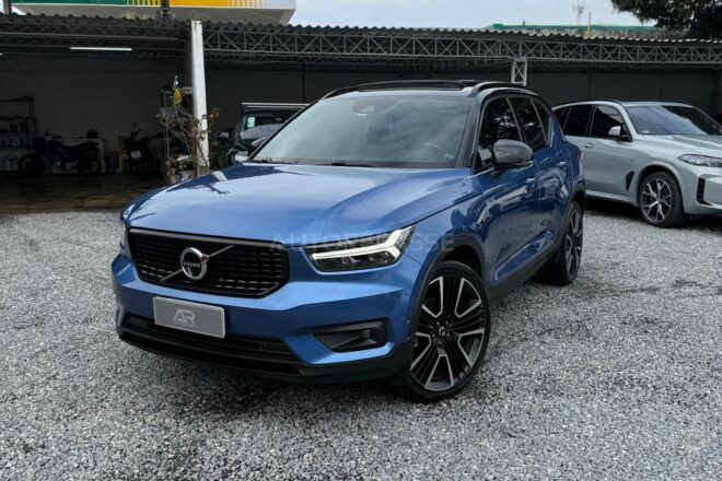Volvo XC40