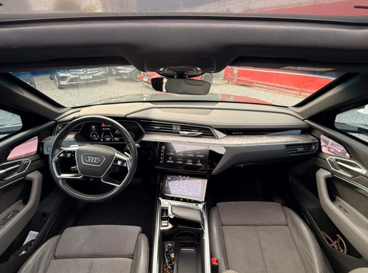 Audi E-Tron