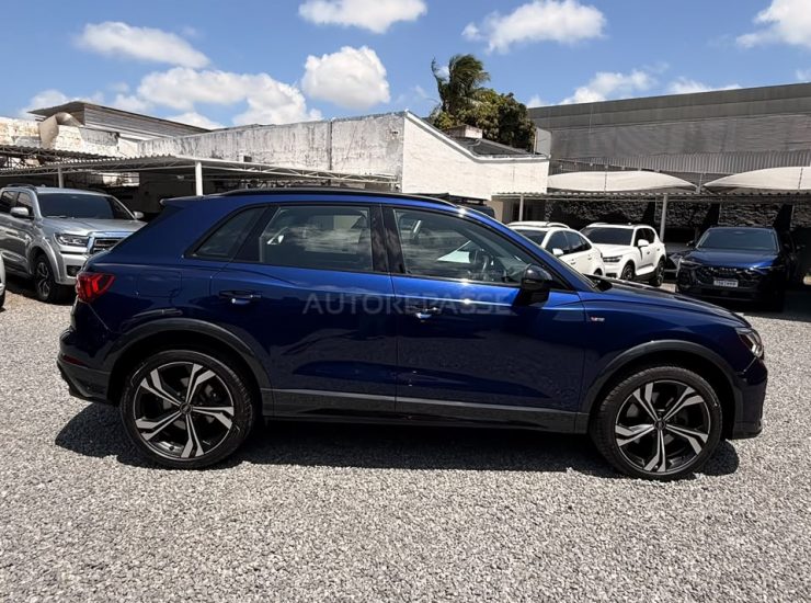 Audi Q3 Perf. Black 2.0 TFSI Tiptr. Quattro 2024