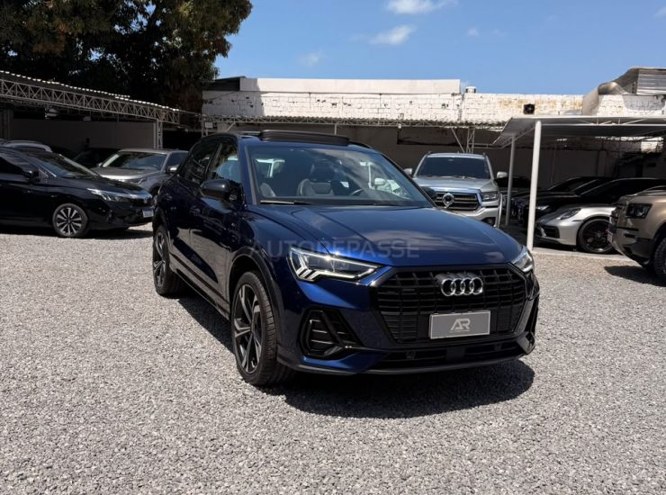 Audi Q3 Perf. Black 2.0 TFSI Tiptr. Quattro 2024