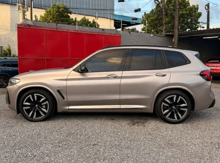 BMW iX 3 M Sport Aut.(Elétrico) 2023