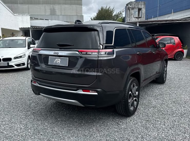 Jeep Commander