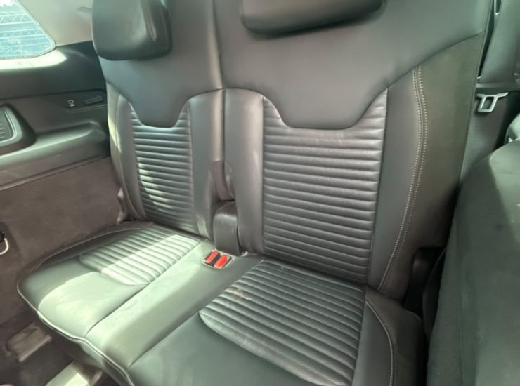 Jeep Commander