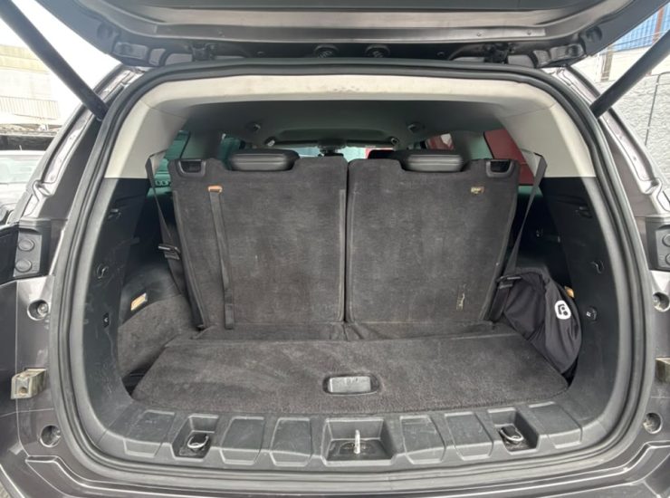 Jeep Commander