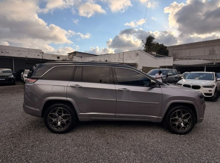 Jeep Commander Overland T270 1.3 TB Flex Aut. 2024