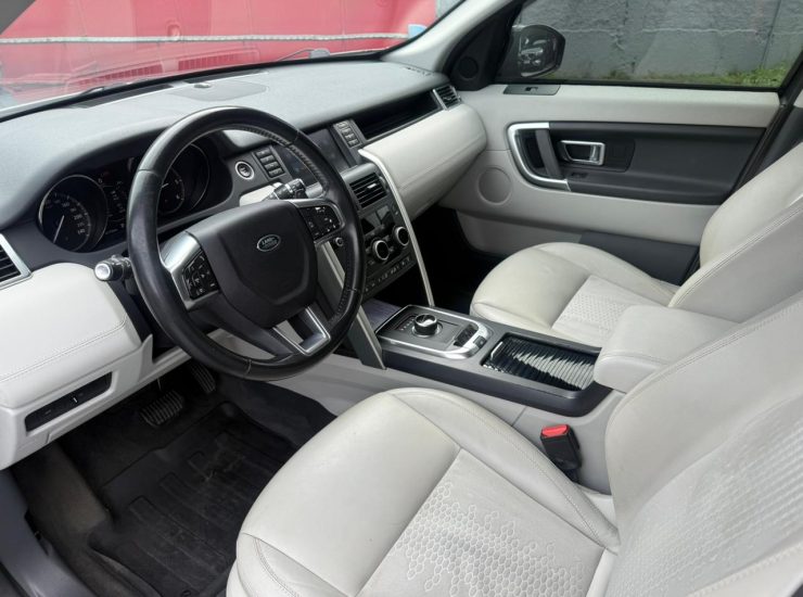 Land Rover Discovery Sport
