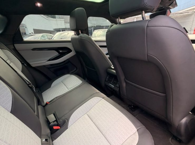 Land Rover Range R.EVOQUE Autob. 2.0 P250 Flex Aut 2026