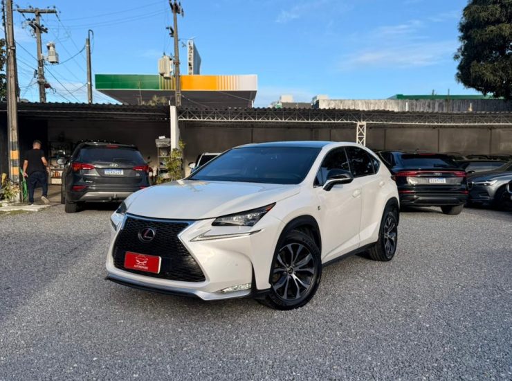 Lexus NX 200T