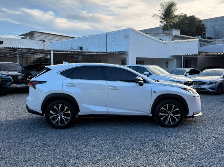 Lexus NX 200T