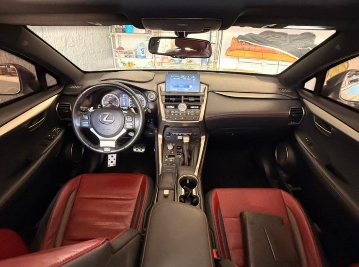 Lexus NX 200T