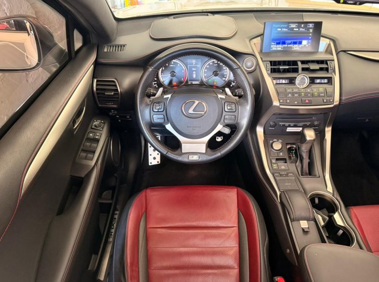 Lexus NX 200T